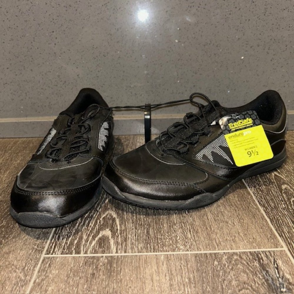 TredSafe Women's Size 9.5 Shoes Enduropro Black Low Slip Resistant Sneakers NWT